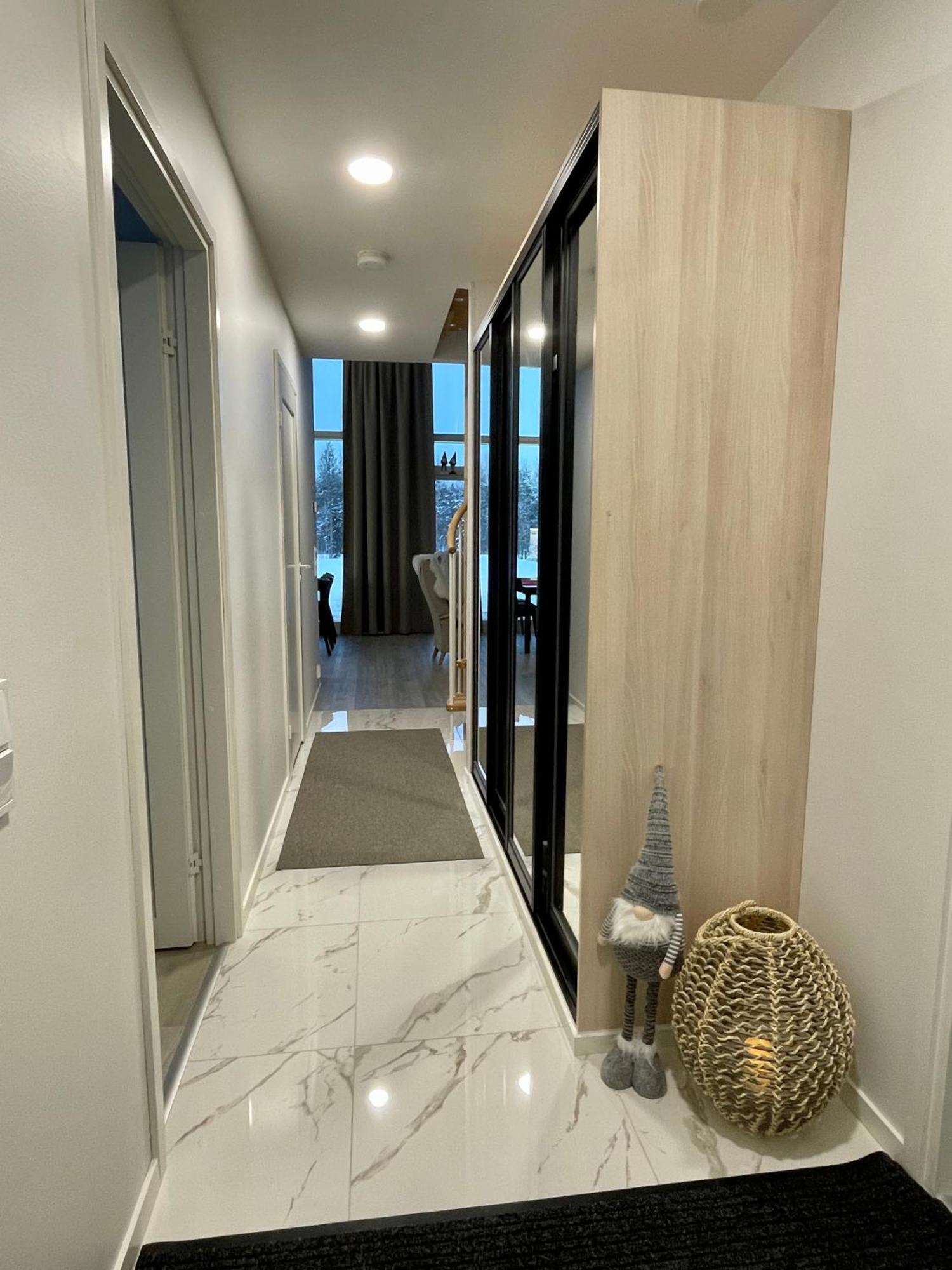 Nordic Wooden House Apartment Rovaniemi Ngoại thất bức ảnh